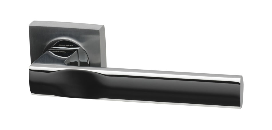 Cambridge Lever Handle on Rose